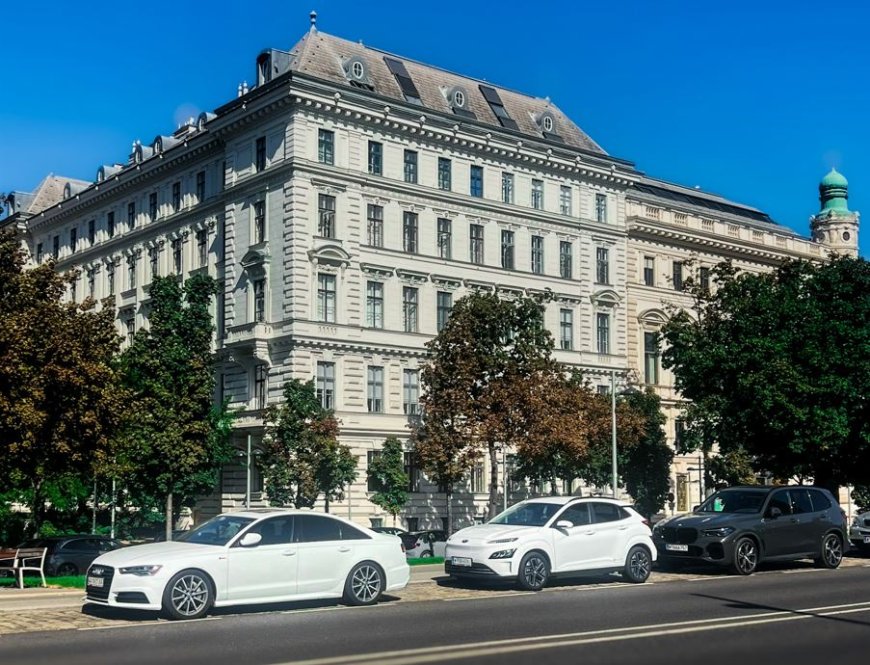 Exploring Urban Culture: Discovering Local Traditions