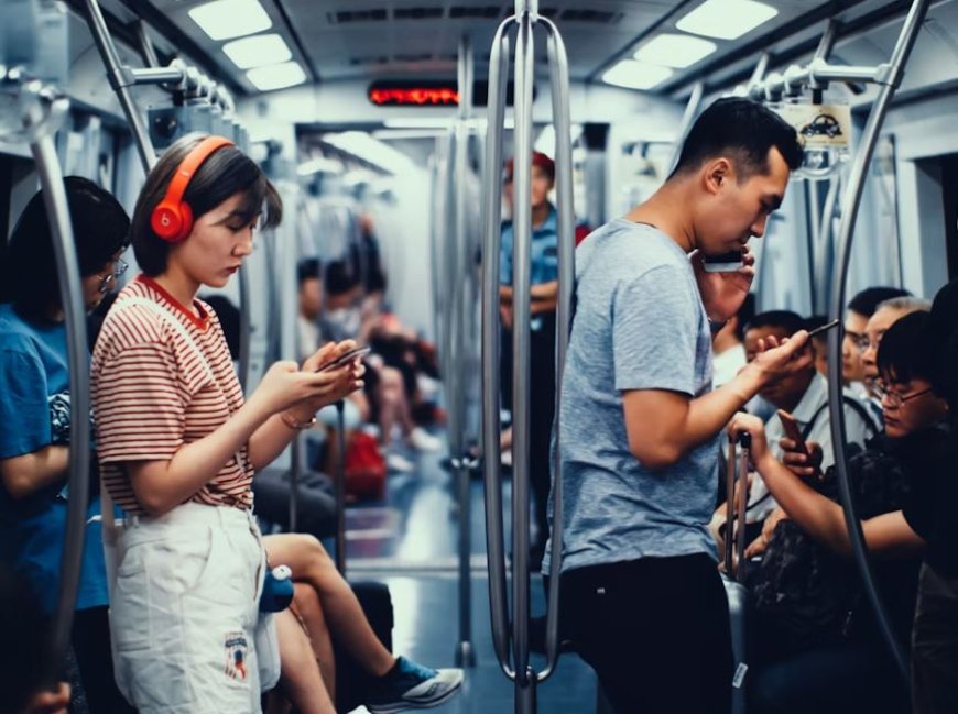 The Role of Social Media in Modern Society