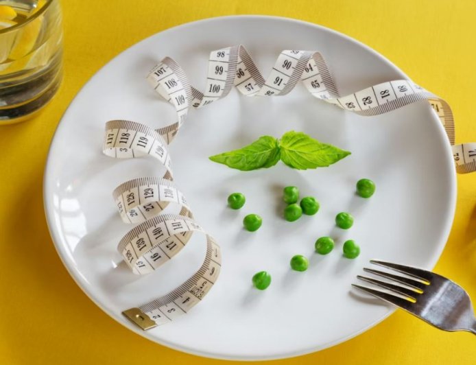 Салмақ тастау кезеңінде қарын ашу сезімін басудың тиімді жолдары